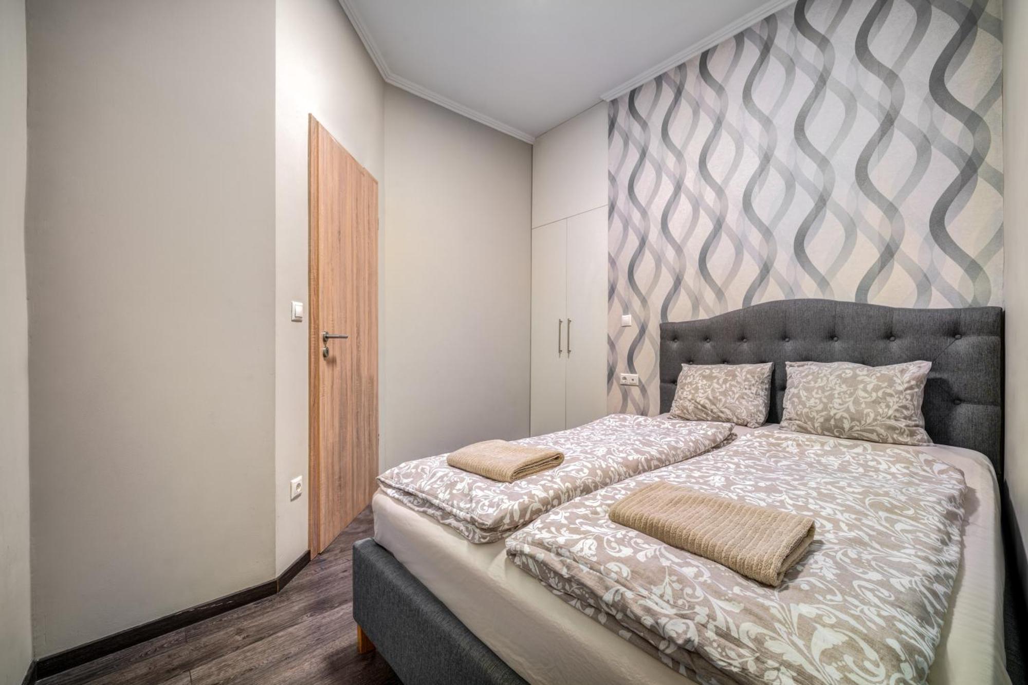 Akácfa 13 Center Budapest 2 Bedroom Apartment Esterno foto